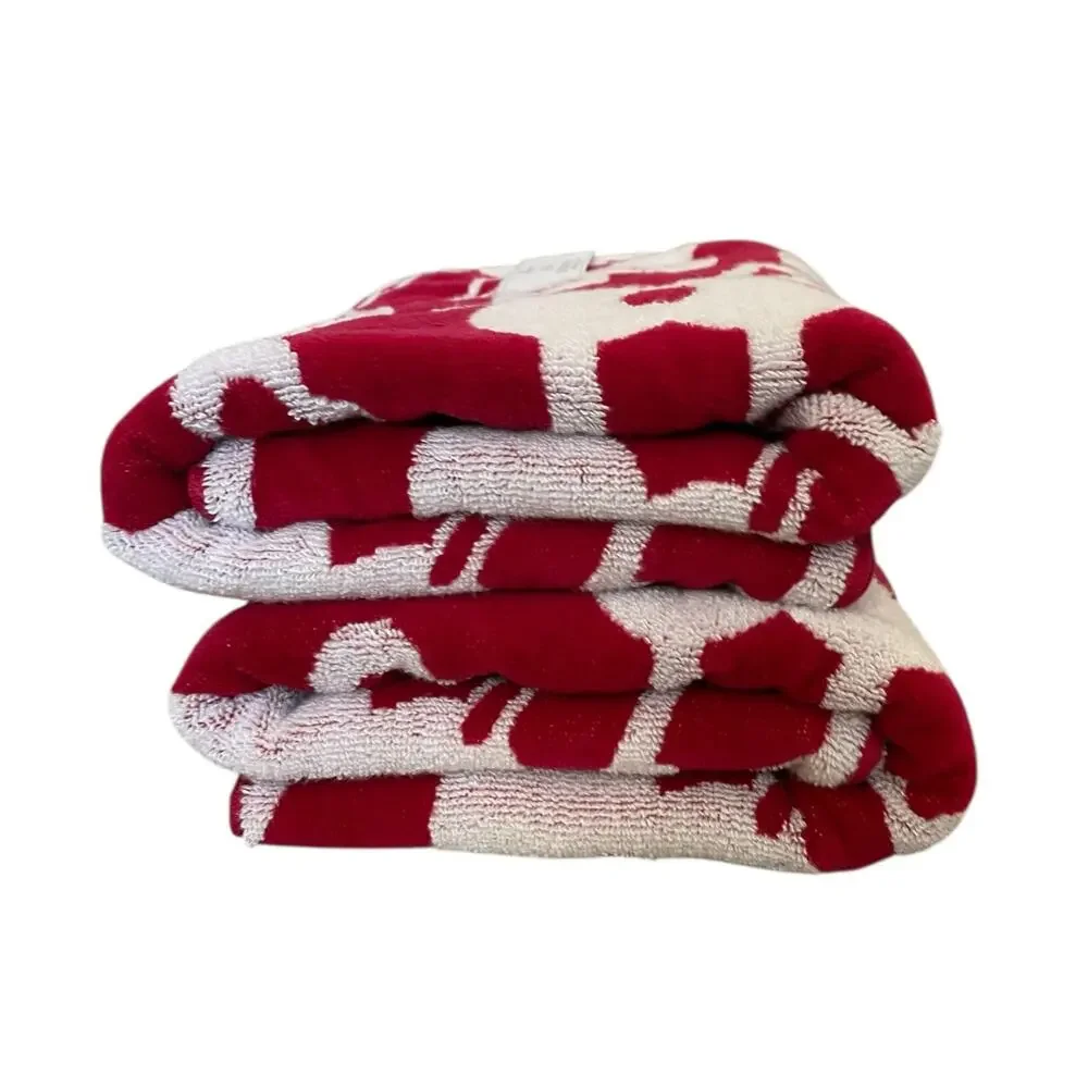 Kassafina Love Heart Lock & Key Bath Towel Set of 2 Red White Valentine XO NEW